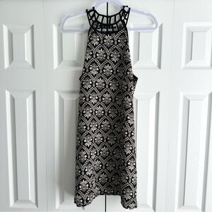 Monteau Dress Women’s Size Large Black and White Halter Floral Damask